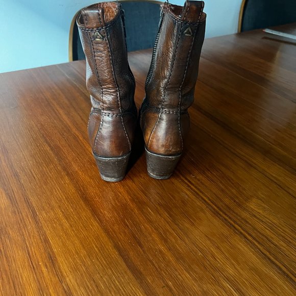 FRYE Leather booties - Picture 5 of 5